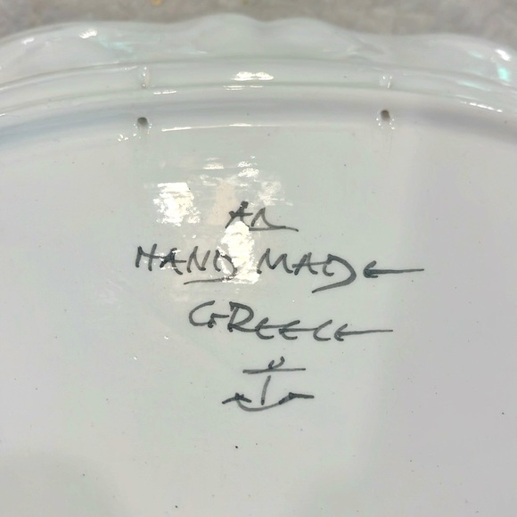 Beautiful Handpainted/handmade platters from Greece - Picture 5 of 8
